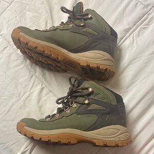 Columbia Women’s Olive, Rust Orange and Tan Hiking Boots